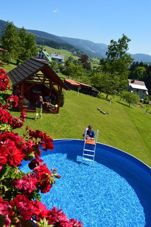 Penzion U Pily Paseky nad Jizerou Exterior foto